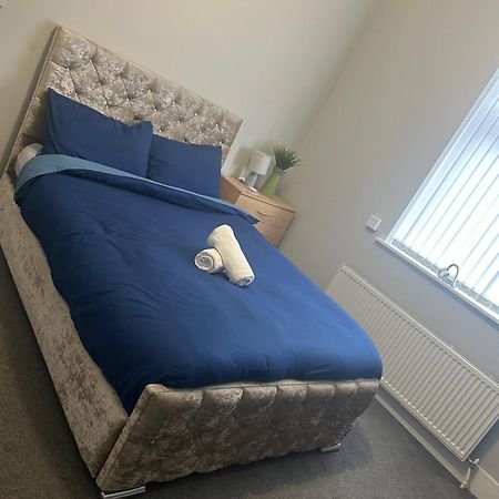 Brunswick Place 1 Bed and Breakfast Stoke-on-Trent Esterno foto