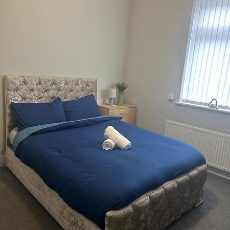 Brunswick Place 1 Bed and Breakfast Stoke-on-Trent Esterno foto